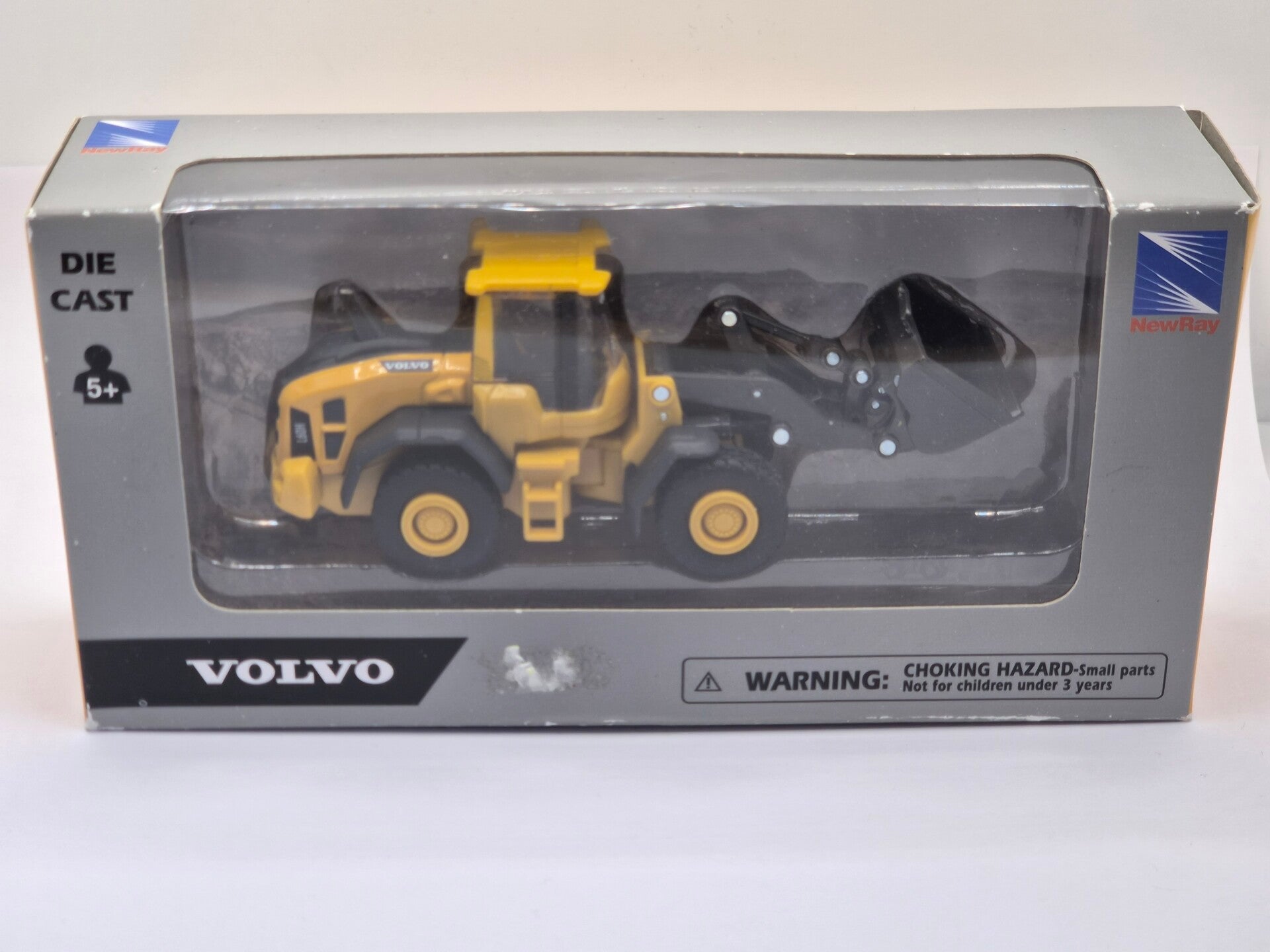 New Ray - Volvo L60H loader