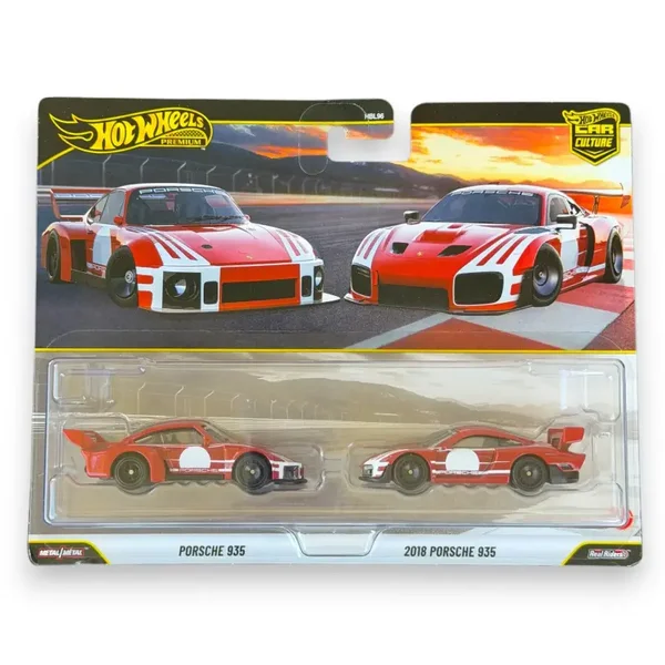 Hot Wheels - Porsche 935 + 2018 Porsche 935