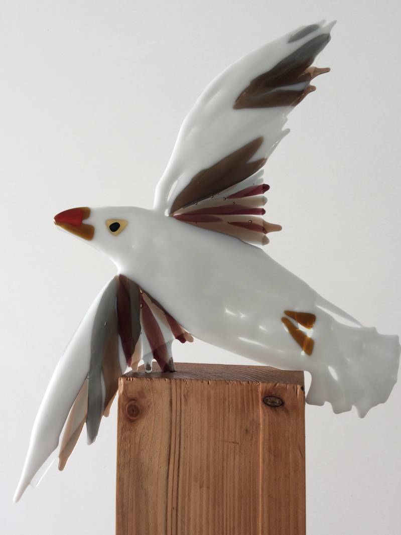 Glaskunst van Wilma Kubbinga 'meeuw'