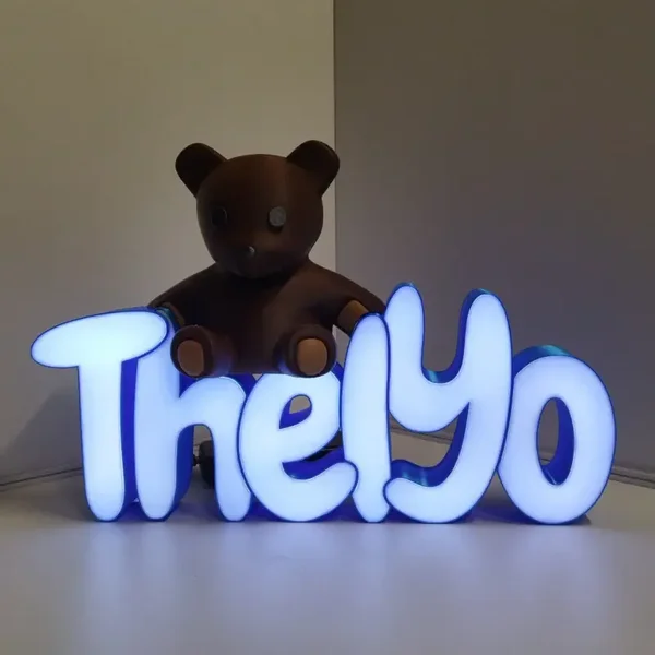 Prénom lumineux personnalisé 3D, 6 Lettres avec ourson.