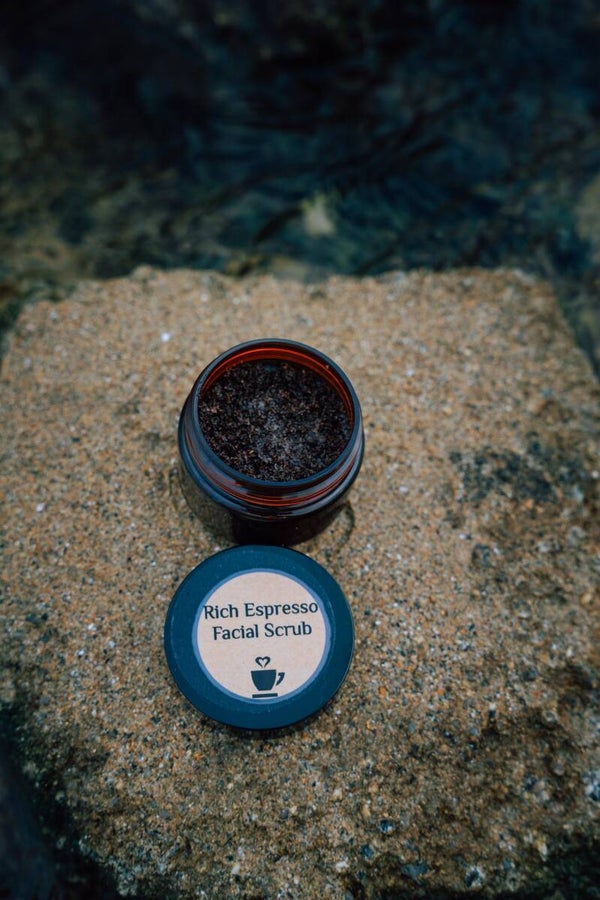 Tough Scrubber Facial Scrub