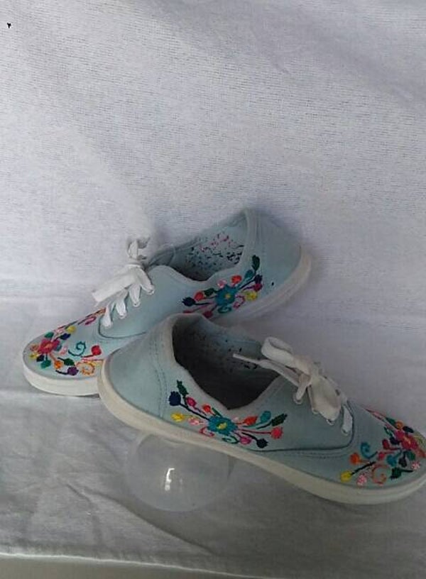 Tenis Bordados