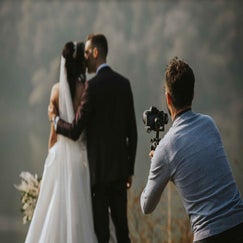 wedding-photographer-cost_1-standard.jpg