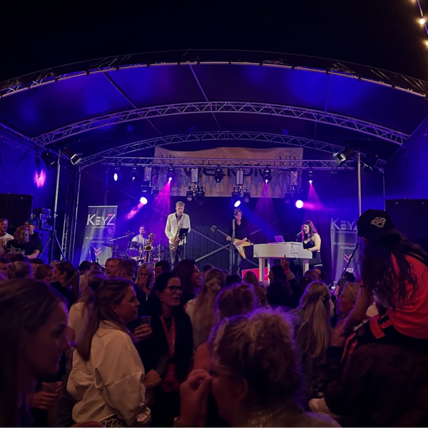 KeyZ - live Pianoshow XXL