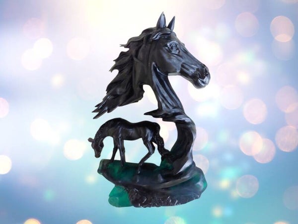 Décoration en Résine Époxy – Tête de Cheval & Poulain