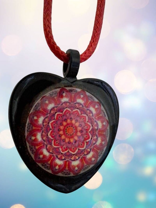 Collier Cœur – Mandala Rouge & Coton Bohème
