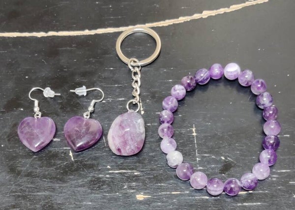 Boucles d'oreilles,porte clef et bracelet en pierre naturelle (parure)