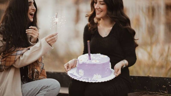 BIRTHDAY MOMENT