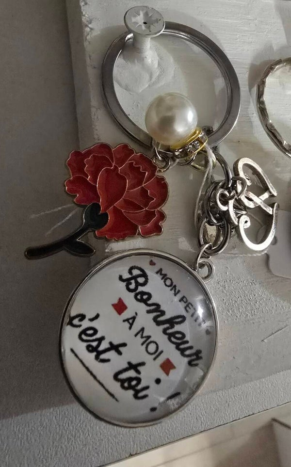 Porte-clé multi breloques message