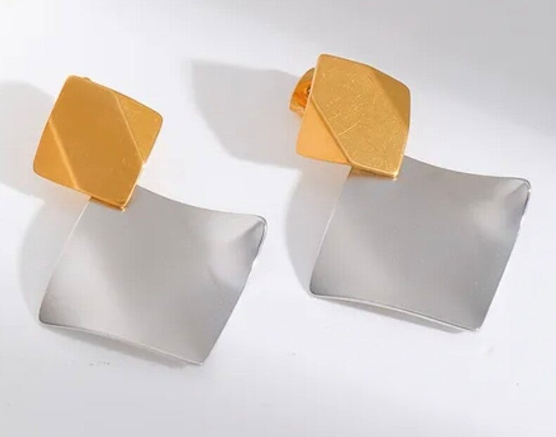 Boucles d'oreilles carrées