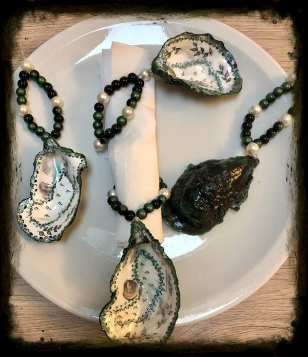 lot de 4 ronds de serviettes en huître et perles - pièce unique