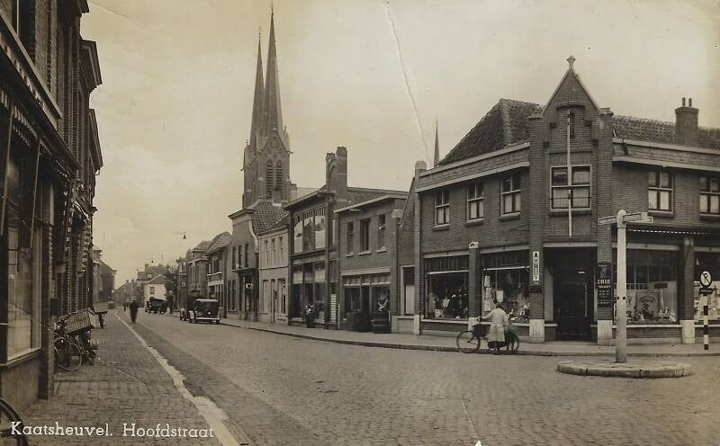 BSK0016 - Hoek Hoofdstraat- Peperstraat, circa 1940.
