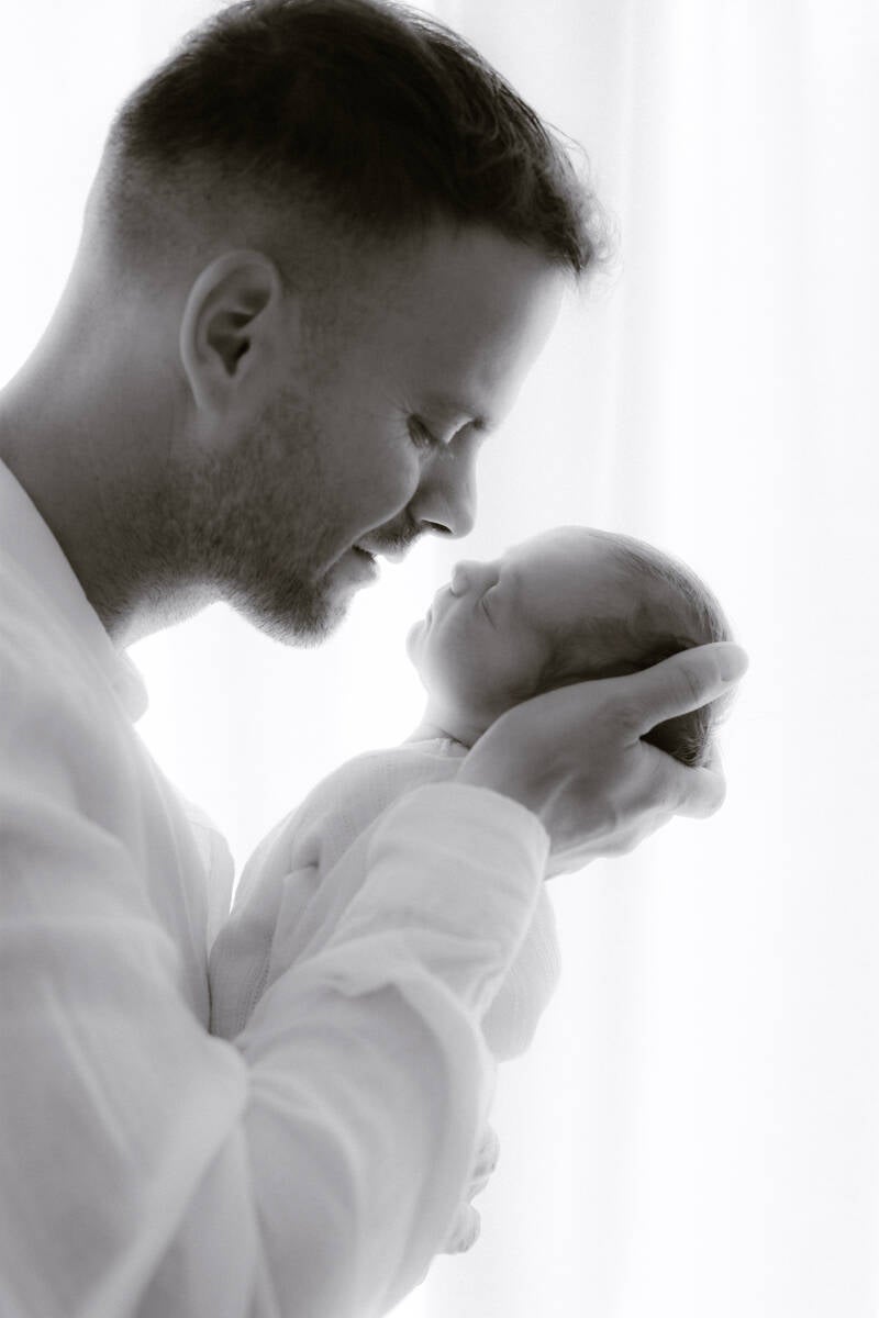 newborn-florine-28-standard.jpg