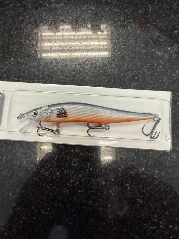 Official Silver Fox megabass 110 K/O, Jerk bait