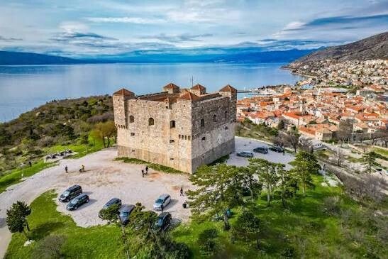 Licencirani turistički vodiči u raznim županijama - Turistička agencija Jakovina Travel Biograd