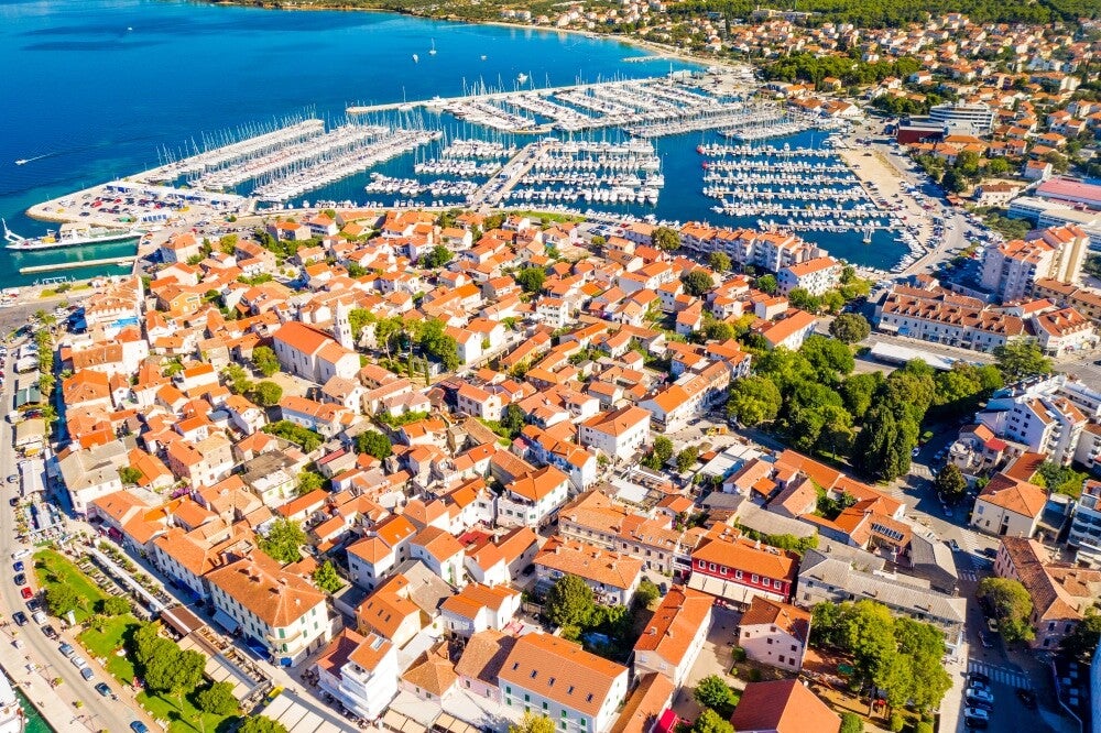 Taxi prijevoz Biograd na Moru i okolna mjesta biogradske rivijere