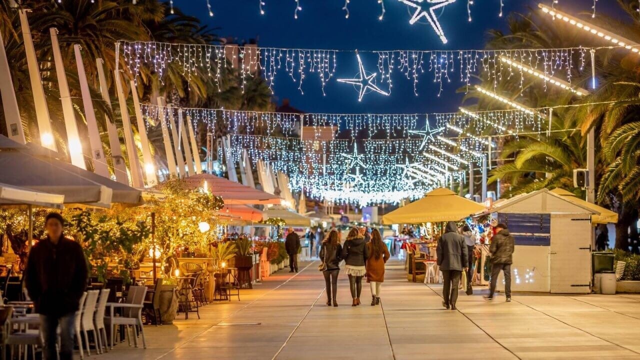 Zimska putovanja i privatni jednodnevni izlet na Advent Split - Turistička agencija Jakovina Travel