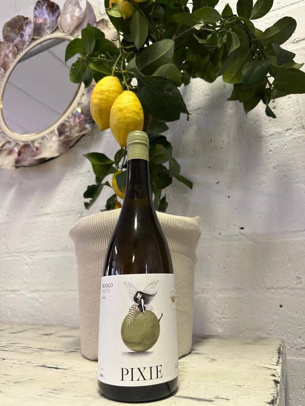 Pixie Branco White 2023