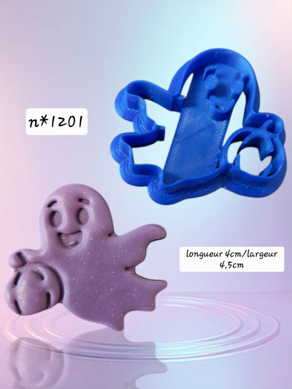 Emporte pièce , cutter clay