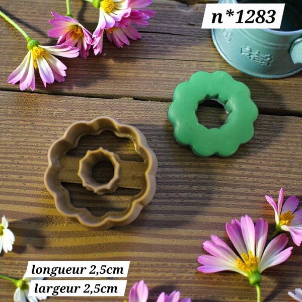 Emporte pièce , cutter clay