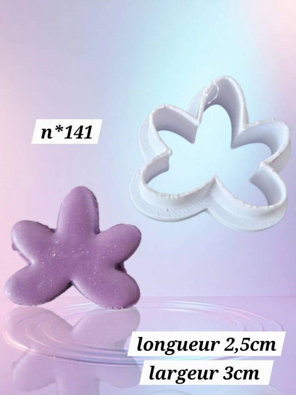 Emporte pièce , cutter clay