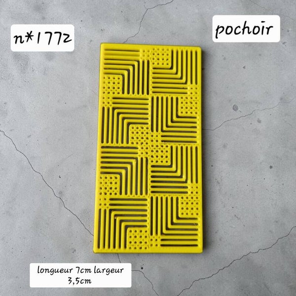 pochoir pour pâte polymer