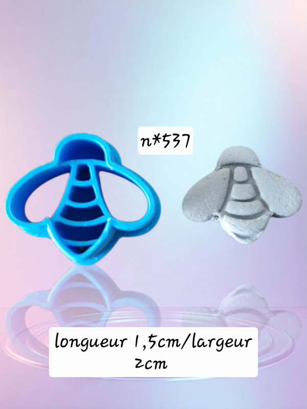 Emporte pièce , cutter clay