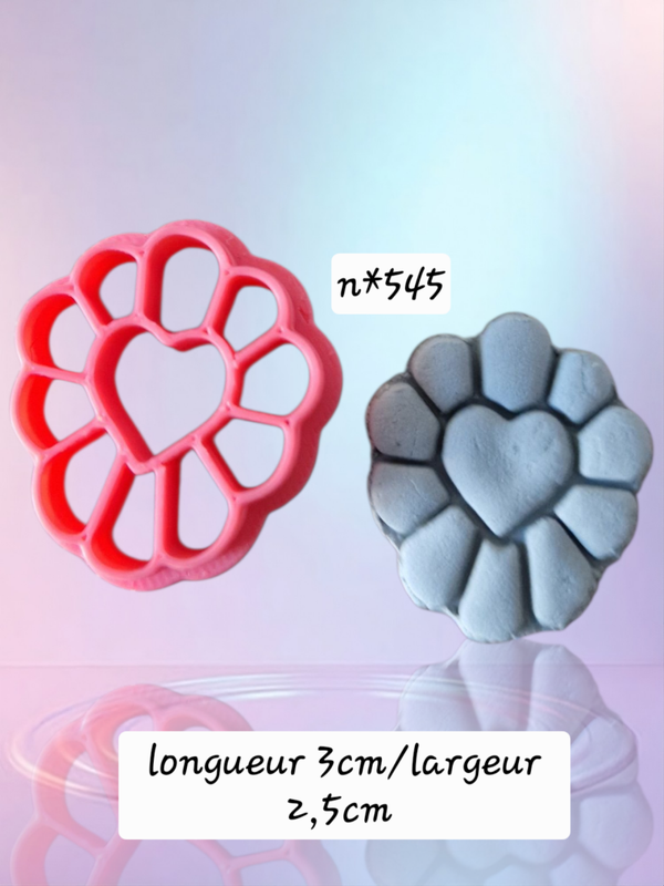 Emporte pièce , cutter clay