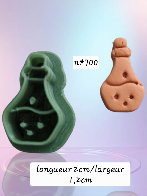 Emporte pièce , cutter clay