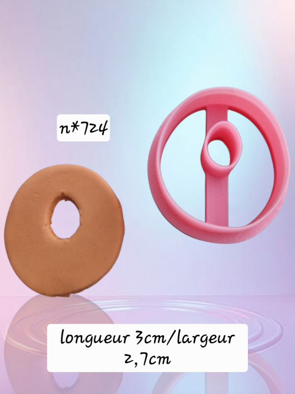 Emporte pièce , cutter clay