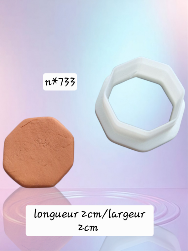 Emporte pièce , cutter clay