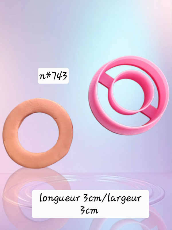 Emporte pièce , cutter clay