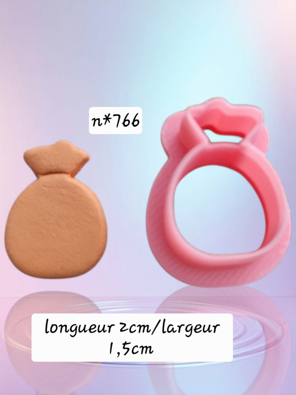 Emporte pièce , cutter clay