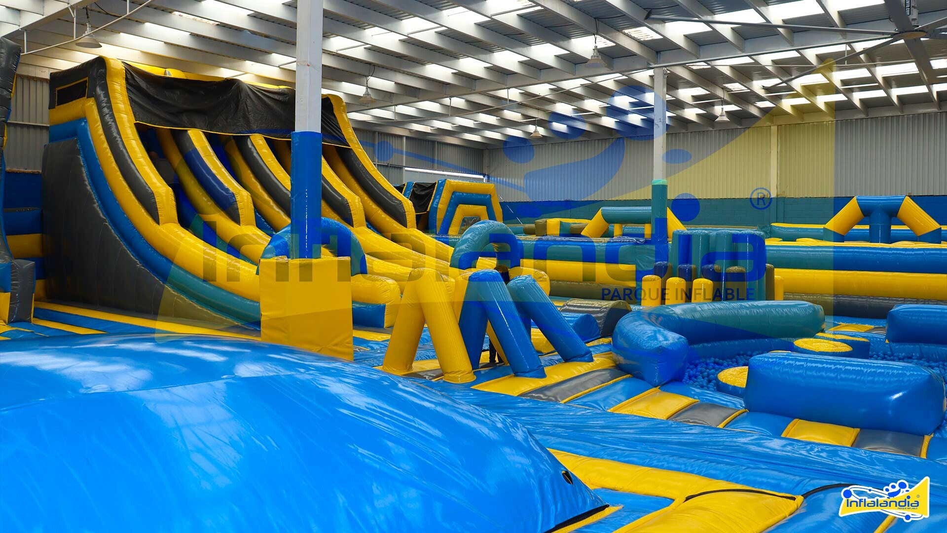 Salto ilimitado Inflalandia Tlalnepantla