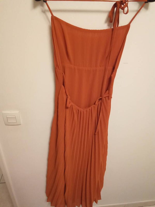 Robe fluide corail été dos nue
