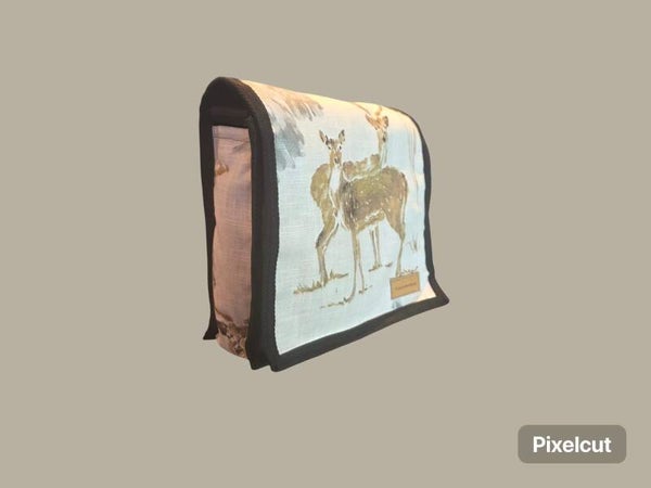 Handgemachte Vintage-Wildlife-Tasche – mit liebevollem Reh-Motiv