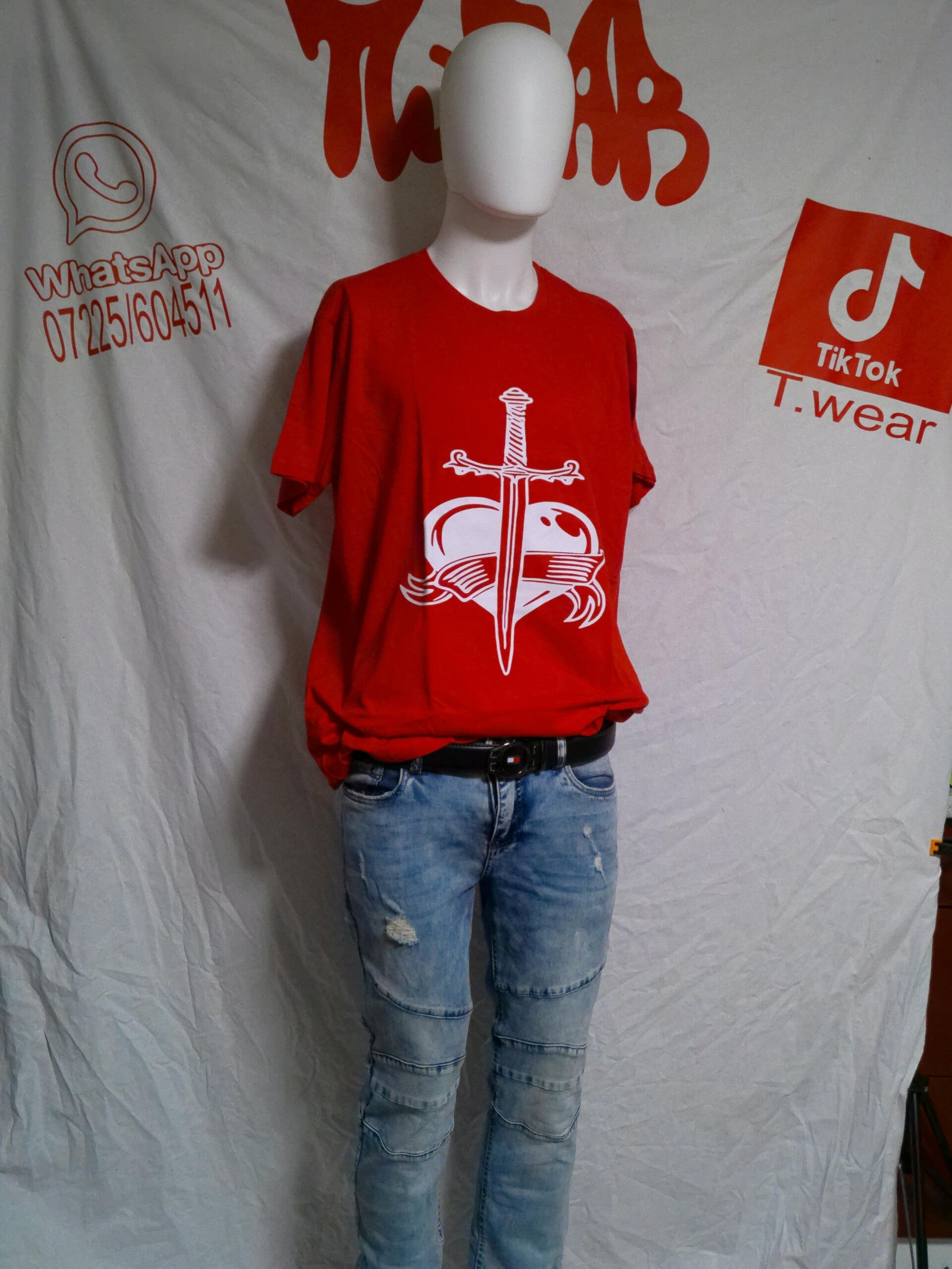 Herren T-Shirt Dolch 5