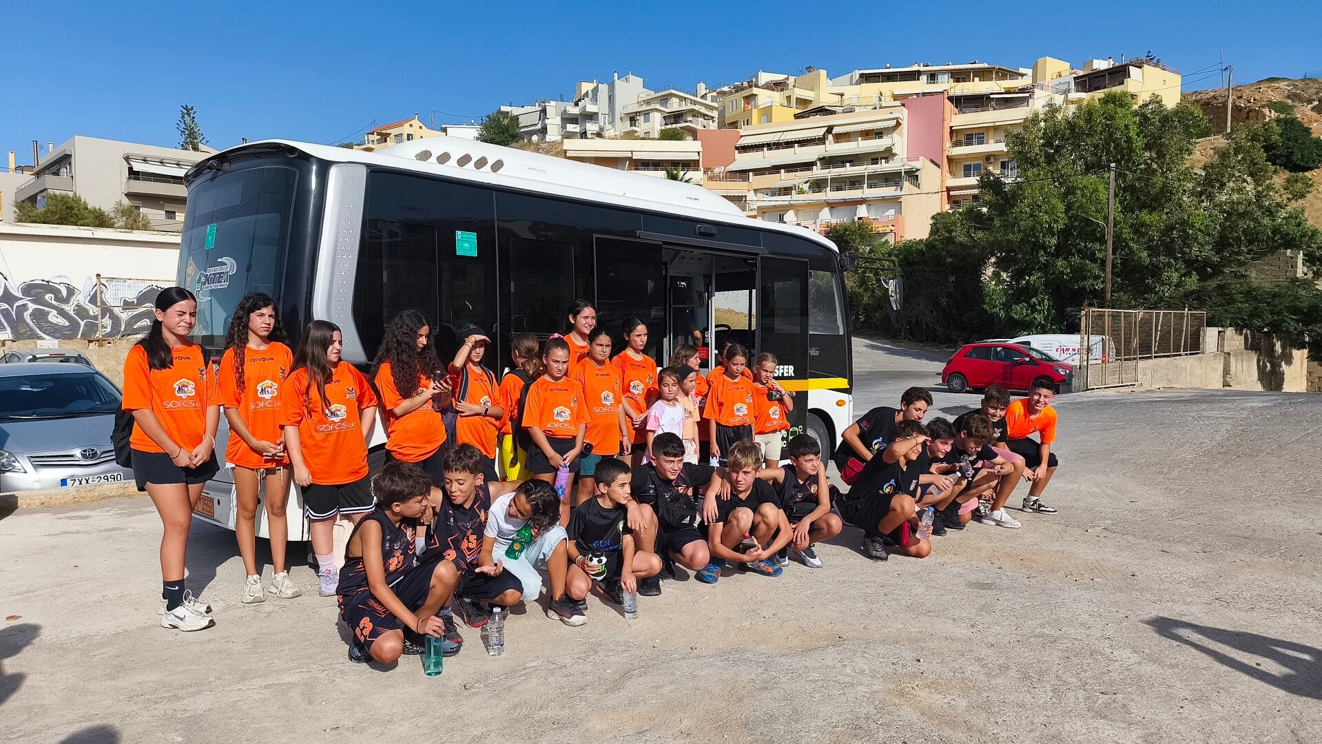 Η Ακαδημία στο ηλεκτρικό λεωφορείο του Δήμου Ρεθύμνης