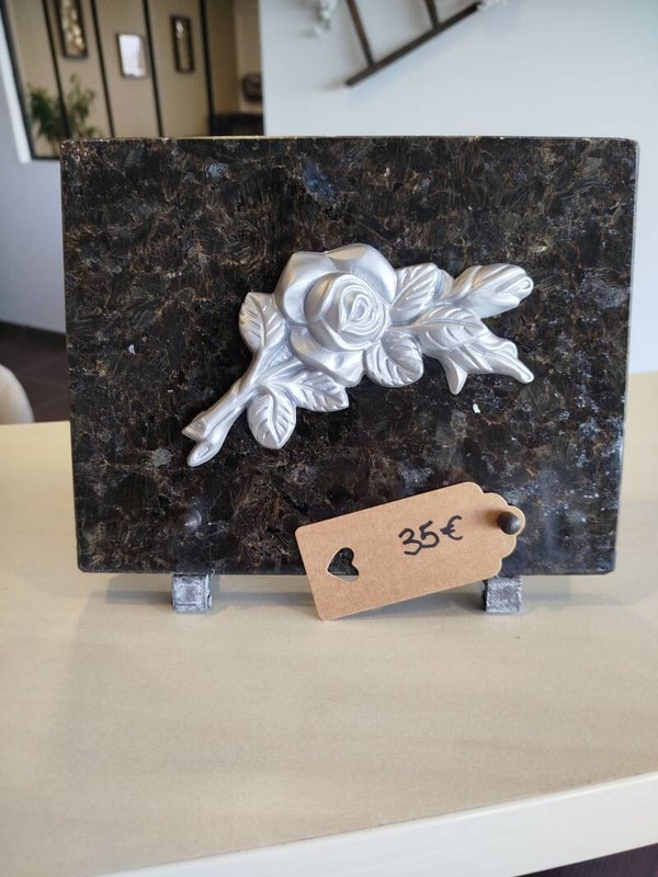 PLAQUE EN GRANIT