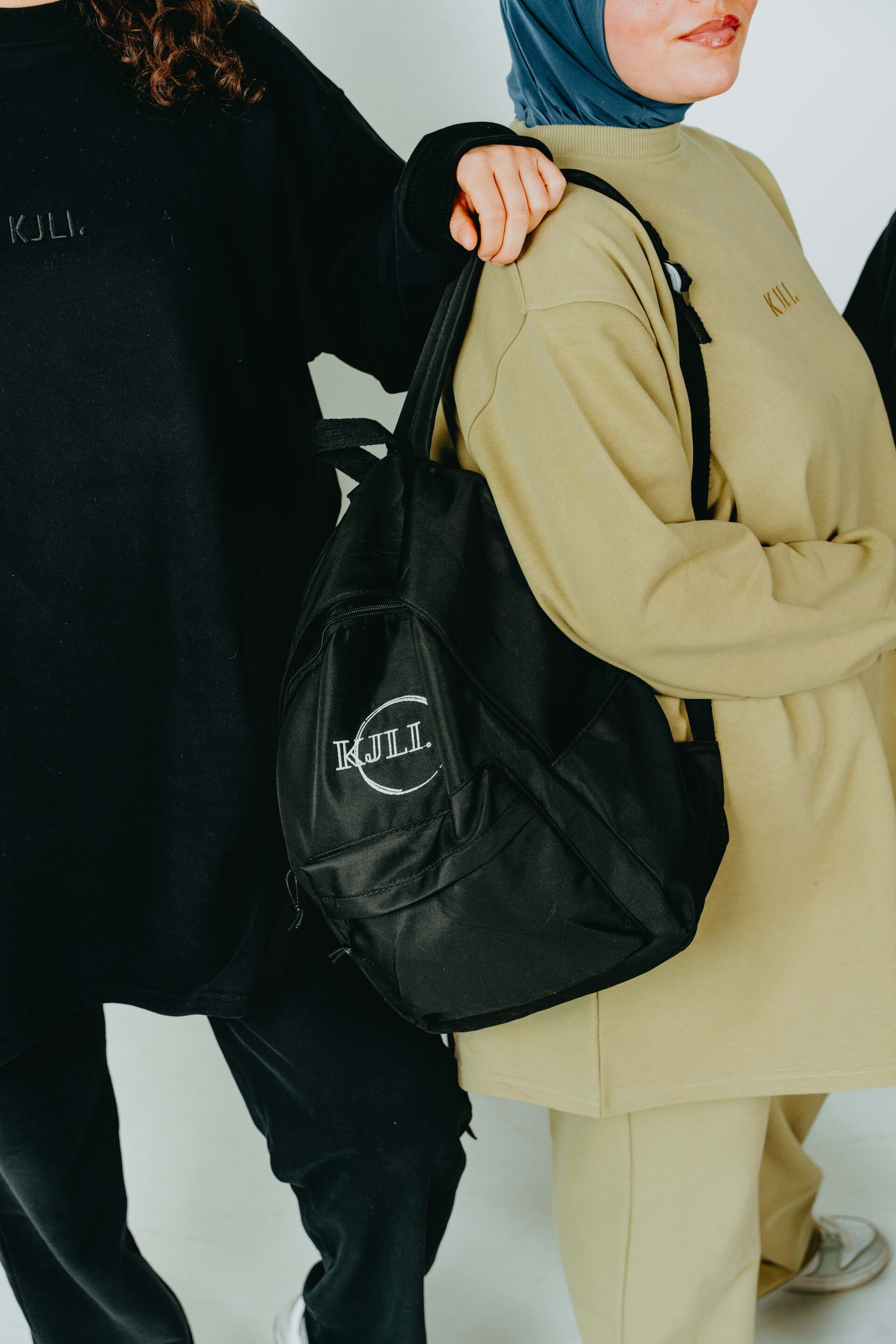 KJLI. Essential backpack