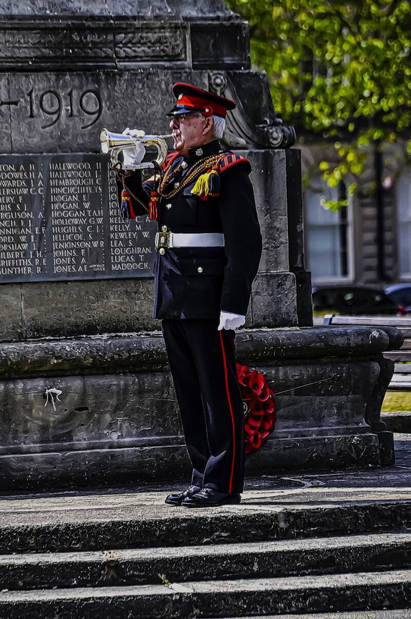 last-post-news-local-rememberance-d-day80-years-on-birkenhead-06-06-2024-standard-9km94c.jpg