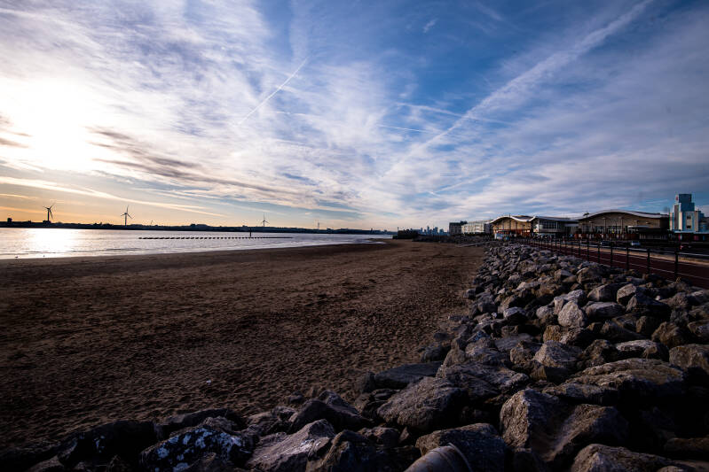 urban-landscapes-birkenhead-2025-03-1-4-standard-uk7hqn.jpg