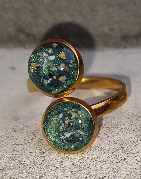 Edelstalen goudkleurige ring met 2 vul- rondjes / DNA Keepsafe