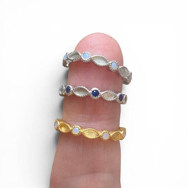 Moedermelk ring met geboortesteentjes