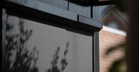 Screens met zonnepaneel Helmond