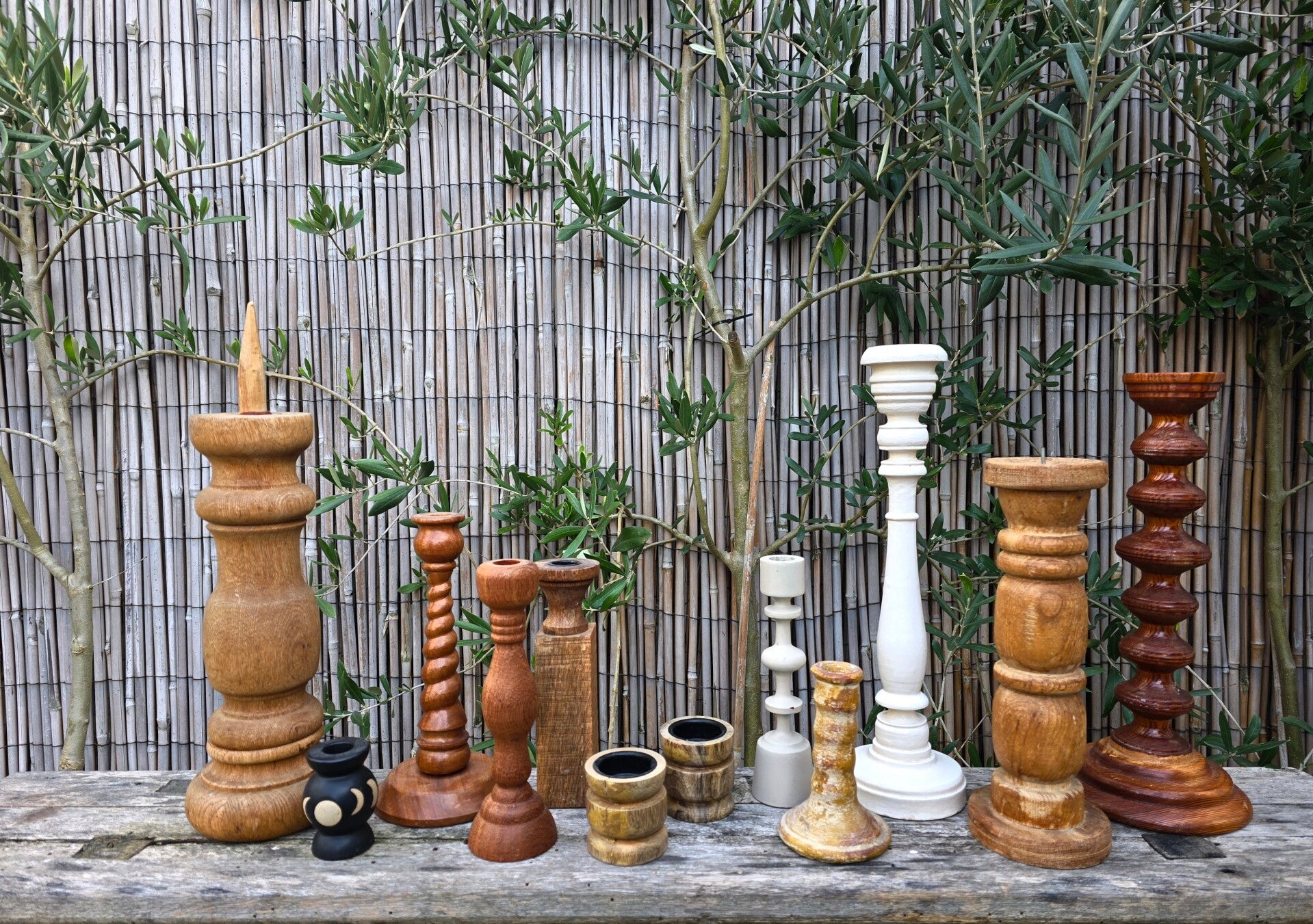 Set houten kandelaars
