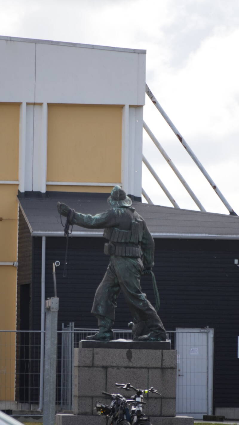 dsc01047-standard.jpg