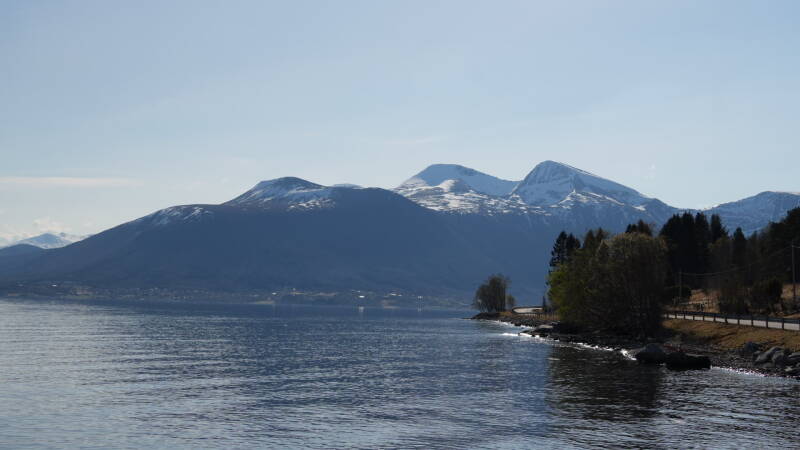 dsc07765-standard-vhb6ir.jpg