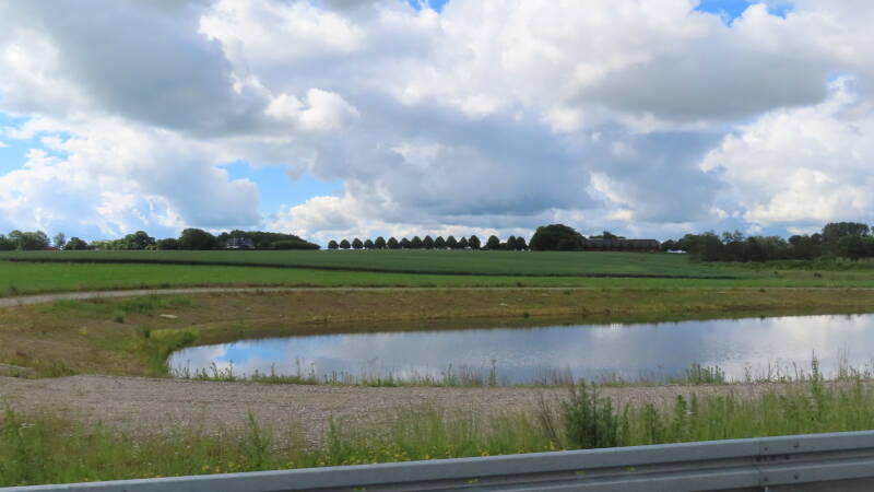 img_5487-standard.jpg