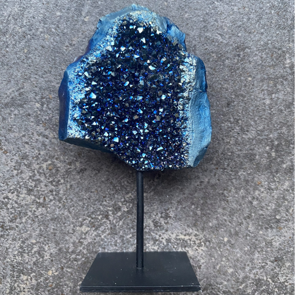 Blauwe titanium kwarts op standaard #3